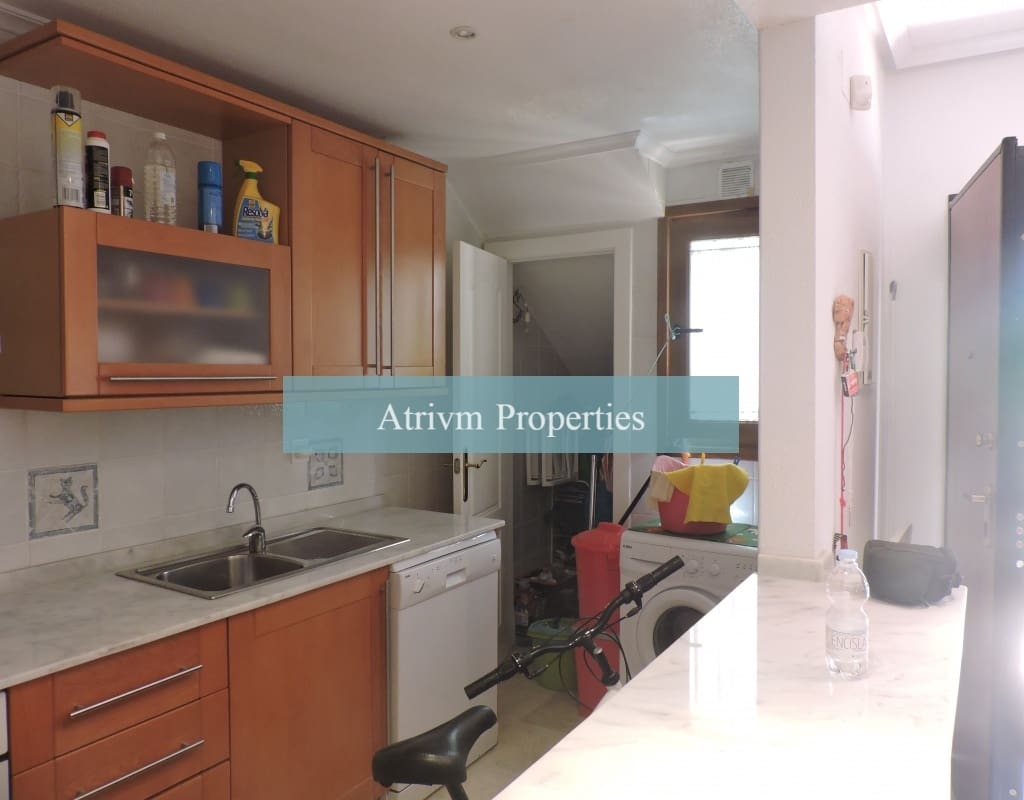 2 sovrum Lägenhet att hyra i Villamartin med pool garage - 800 € (Ref: 7033770)