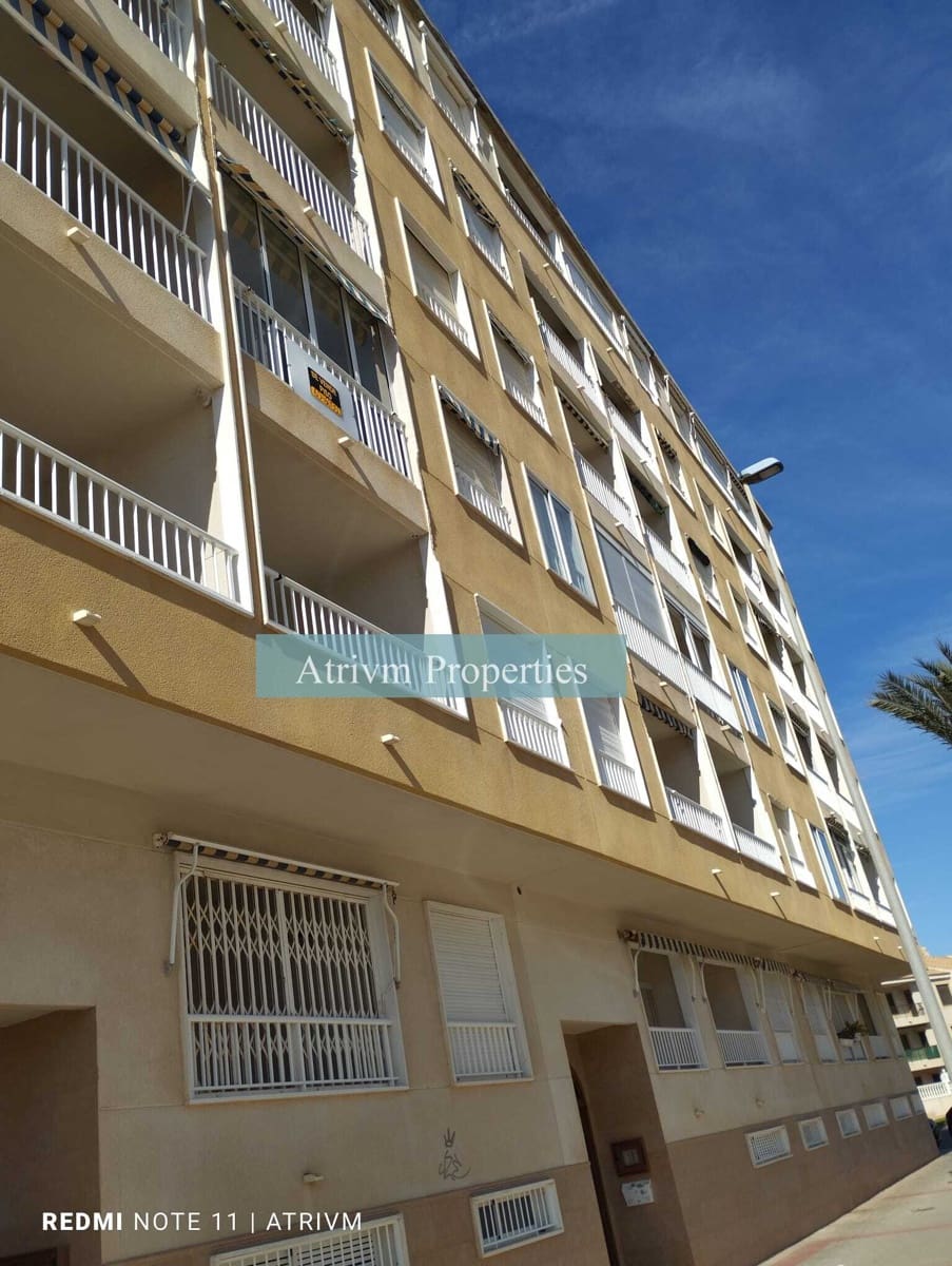 Apartamento de 2 habitaciones en Guardamar del Segura en venta - 180.000 € (Ref: 7205189)
