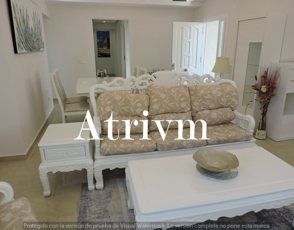 3 makuuhuone Huvila vuokrattavana paikassa La Zenia mukana uima-altaan - 2 000 € (Ref: 7413255)