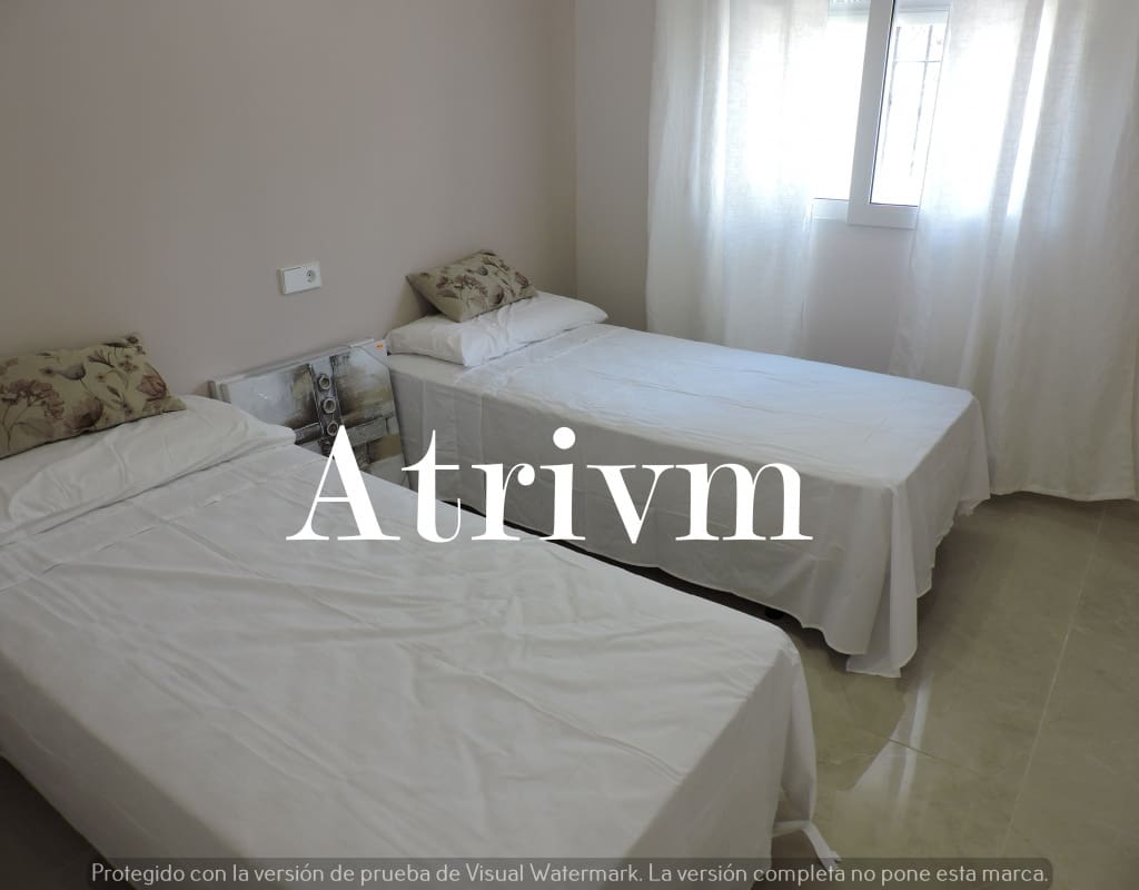 3 makuuhuone Huvila vuokrattavana paikassa Orihuela Costa mukana uima-altaan - 2 000 € (Ref: 7413256)