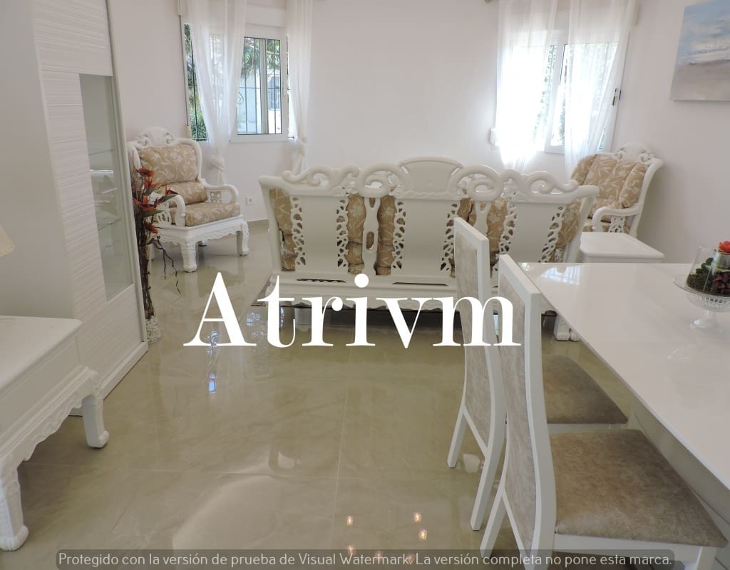 3 camera da letto Villa da affittare in La Zenia con piscina - 2.000 € (Rif: 7413257)