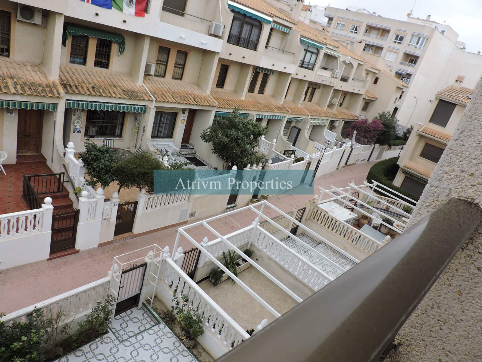 3 Zimmer Villa zu vermieten in Guardamar del Segura mit Pool - 650 € (Ref: 7413259)