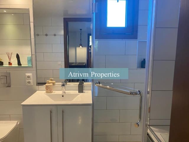 Apartamento de 2 habitaciones en Punta Prima, Orihuela en alquiler con piscina - 900 € (Ref: 7713469)