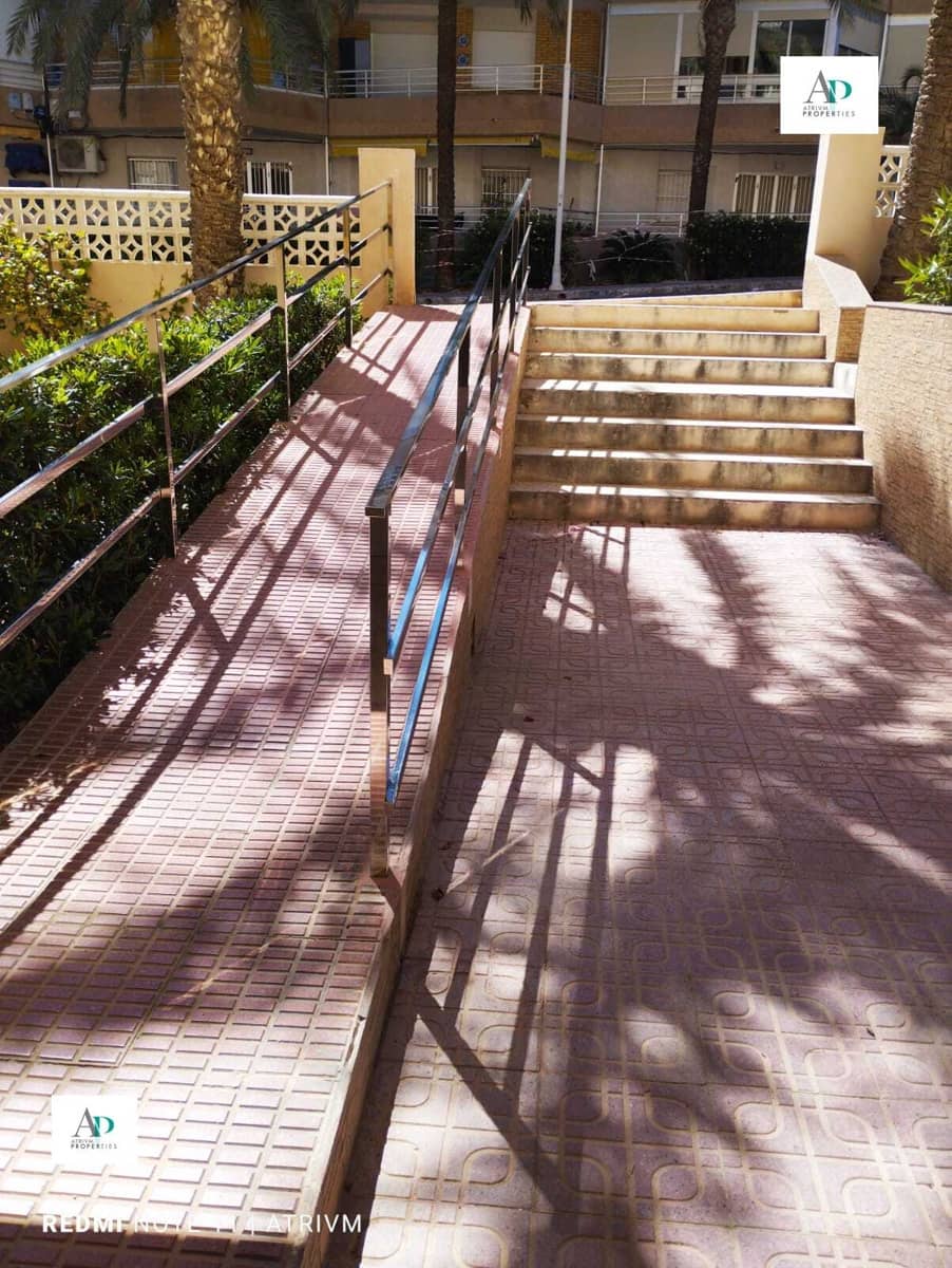 2 bedroom Flat for rent in Guardamar del Segura - € 700 (Ref: 7785420)