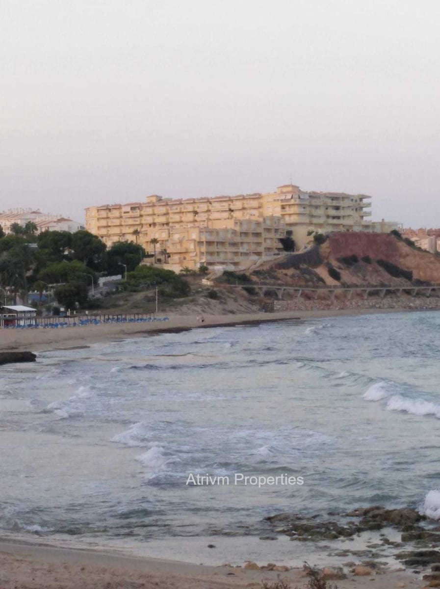 Piso de 3 habitaciones en Orihuela Costa en alquiler con piscina - 900 € (Ref: 8076057)