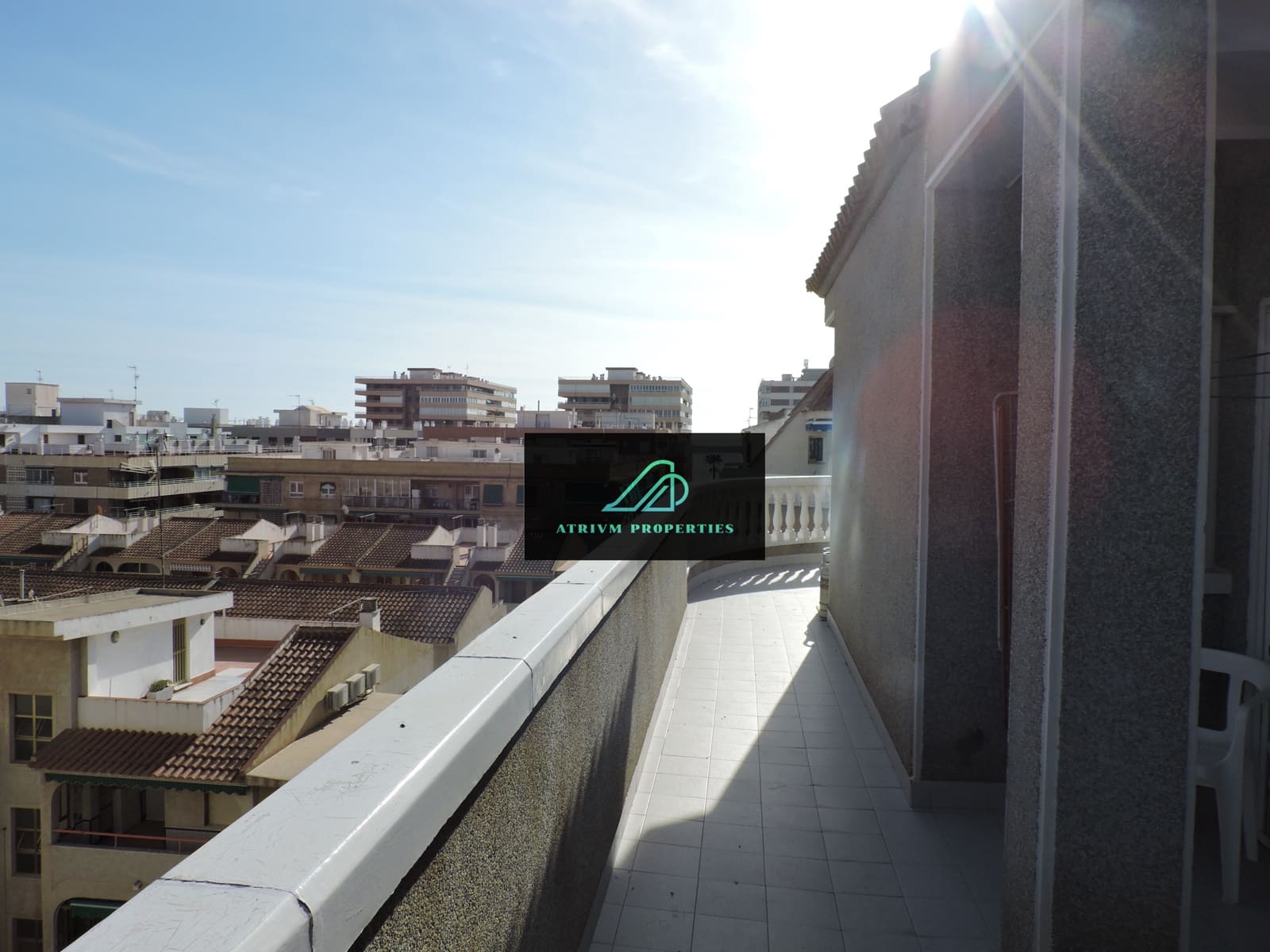 3 bedroom Flat for rent in Torrevieja - € 850 (Ref: 8084934)