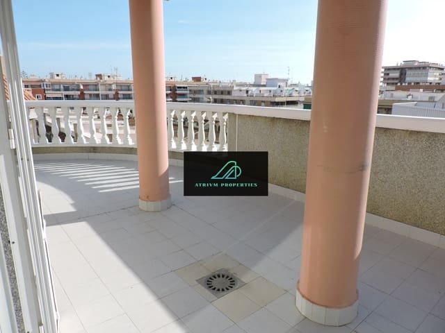 3 makuuhuone Asunto vuokrattavana paikassa Torrevieja - 850 € (Ref: 8084935)