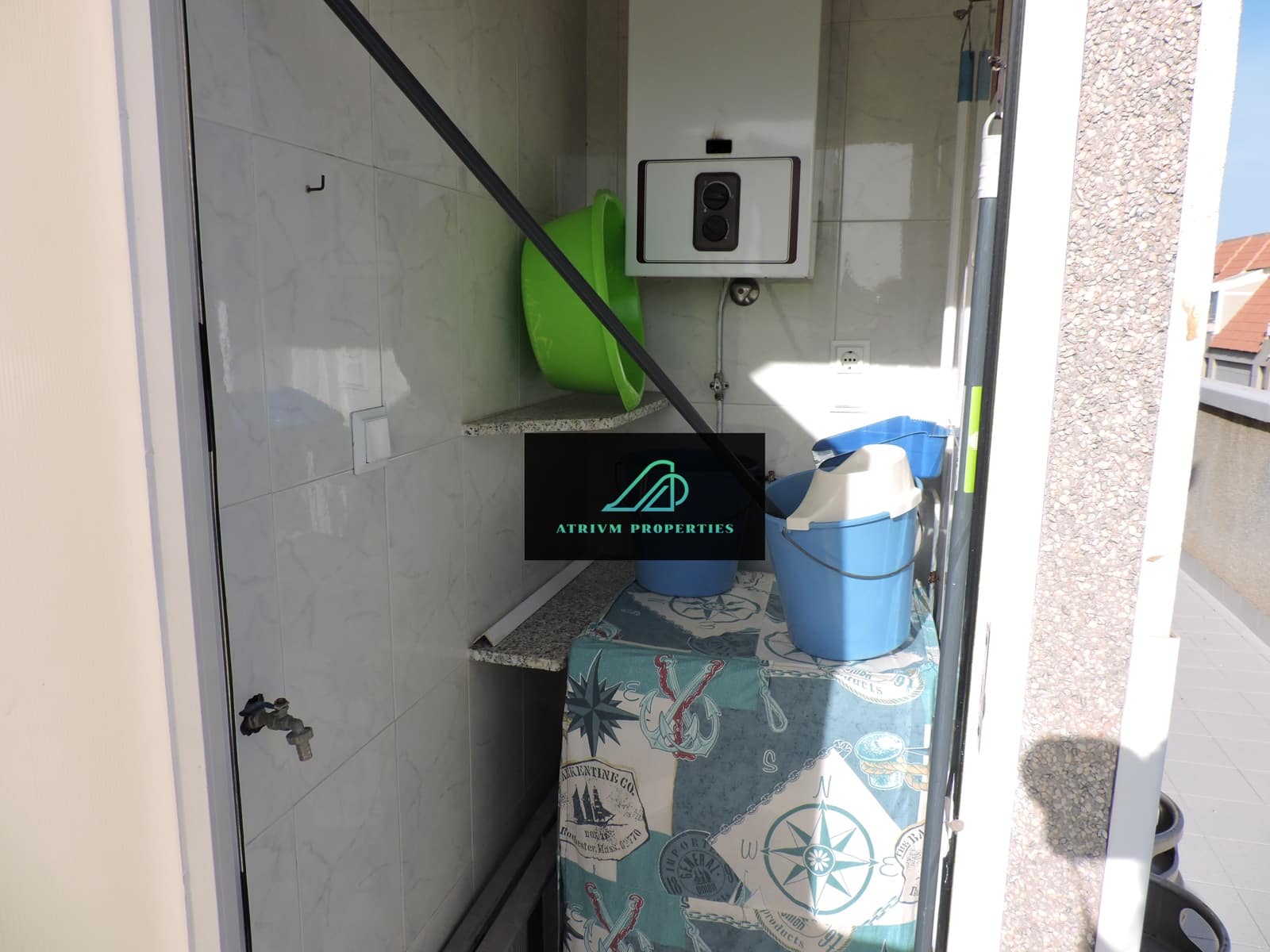 3 sovrum Takvåning att hyra i Torrevieja - 850 € (Ref: 8084936)