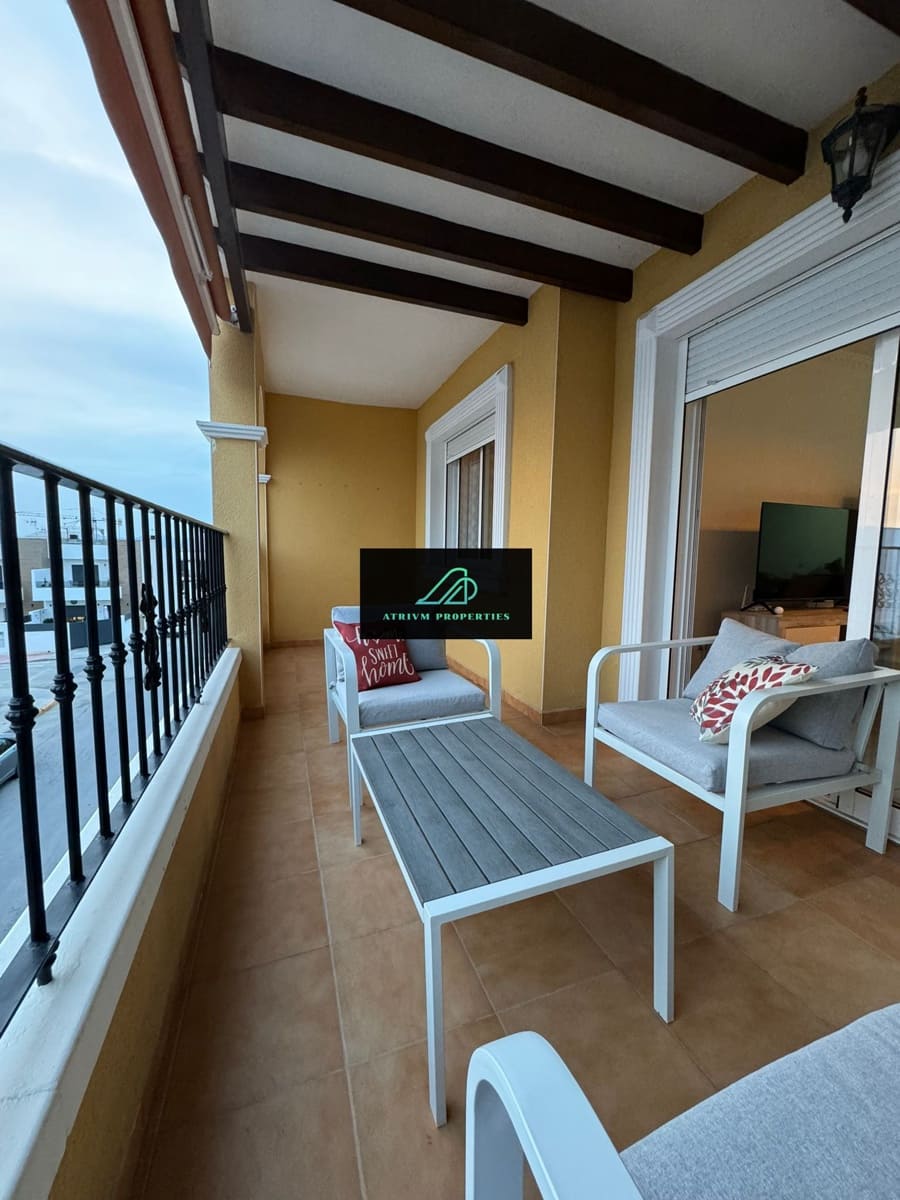 2 slaapkamer Flat te huur in Benijofar met zwembad - € 600 (Ref: 8308941)