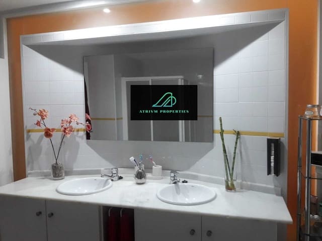 Appartement de 2 chambres à louer à Playa Flamenca, Orihuela avec piscine garage - 725 € (Ref: 8435809)