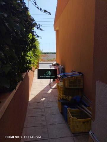 3 soveværelse Villa til leje i Almoradí - € 950 (Ref: 8439444)