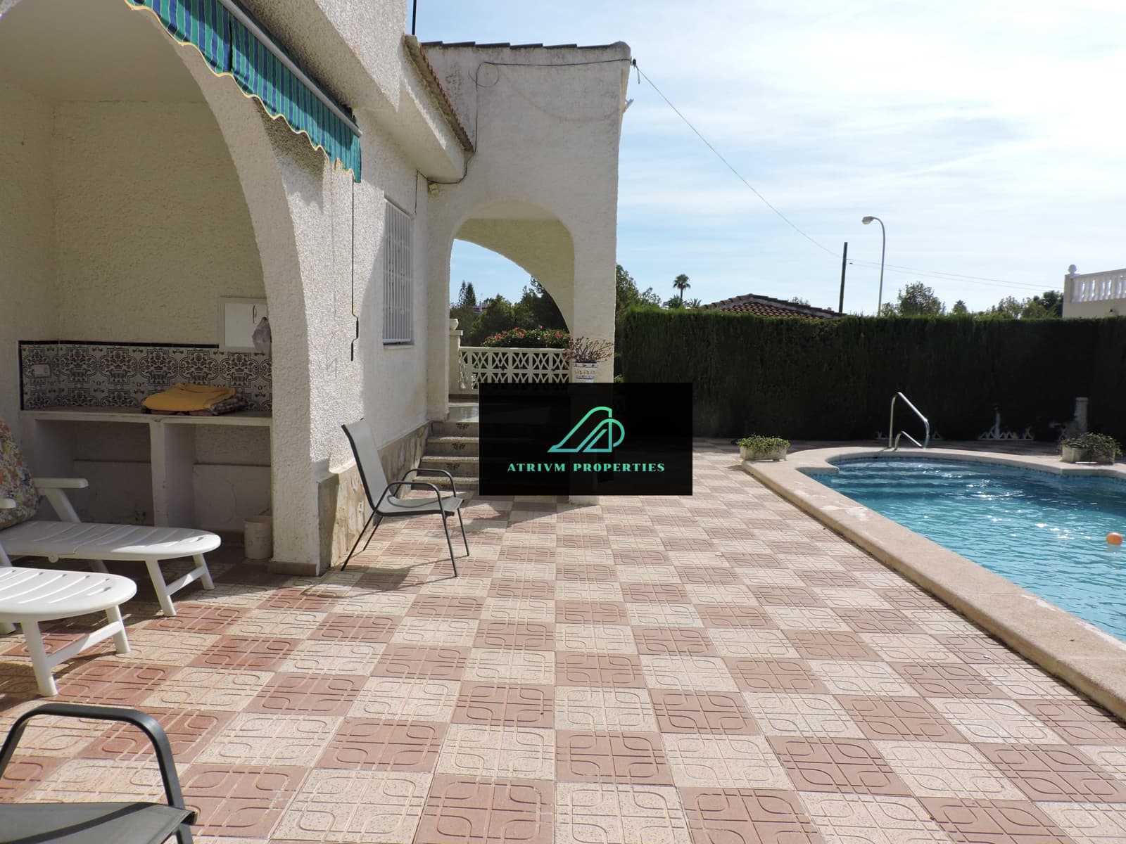 4 soverom Villa til leie i Ciudad Quesada med svømmebasseng - € 1 500 (Ref: 8549787)