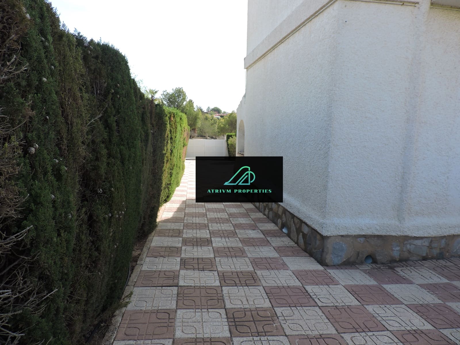 4 soverom Villa til leie i Ciudad Quesada med svømmebasseng - € 1 500 (Ref: 8549787)