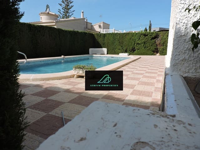 4 soverom Villa til leie i Ciudad Quesada, Rojales med svømmebasseng - € 1 500 (Ref: 8549788)