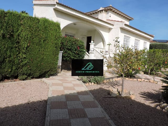 4 soverom Villa til leie i Ciudad Quesada, Rojales med svømmebasseng - € 1 500 (Ref: 8549788)