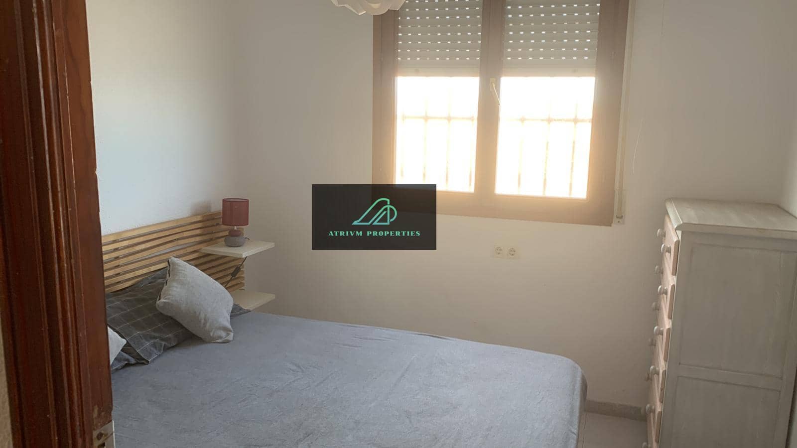 3 soverom Bungalow til leie i Guardamar del Segura - € 1 500 (Ref: 8619286)