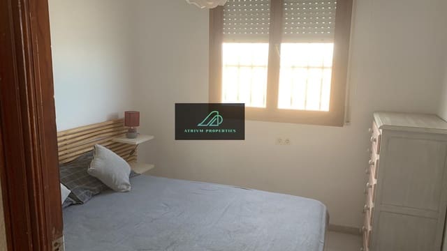 3 soverom Bungalow til leie i Guardamar del Segura - € 1 500 (Ref: 8619286)