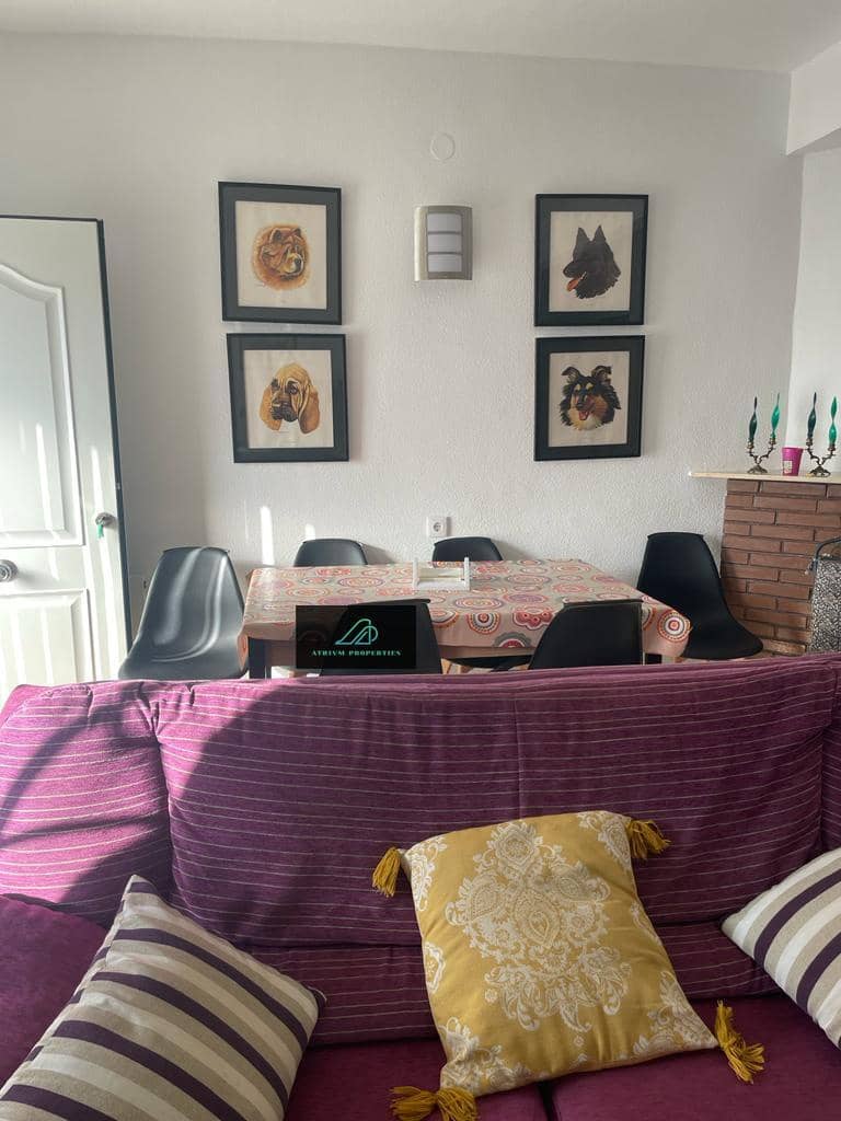 4 makuuhuone Huvila vuokrattavana paikassa La Marina - 850 € (Ref: 8646998)