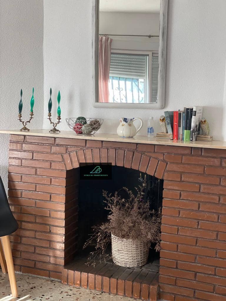 4 soveværelse Villa til leje i La Marina - € 750 (Ref: 8646998)