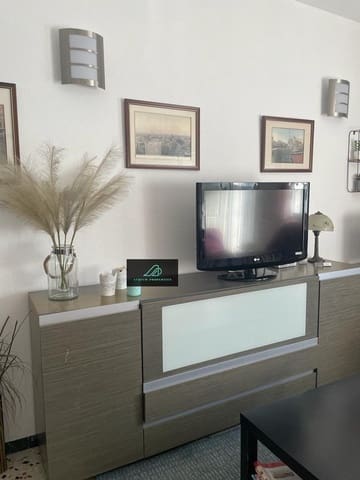 4 makuuhuone Huvila vuokrattavana paikassa La Marina, Elche / Elx - 850 € (Ref: 8646998)