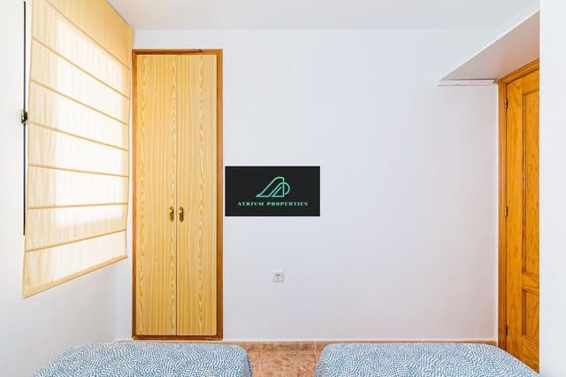 2 makuuhuone Asunto vuokrattavana paikassa Punta Prima, Torrevieja mukana uima-altaan - 750 € (Ref: 8685124)