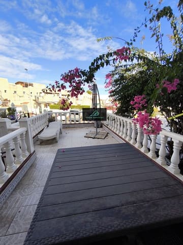 2 camera da letto Villa da affittare in Los Balcones - 900 € (Rif: 8698508)