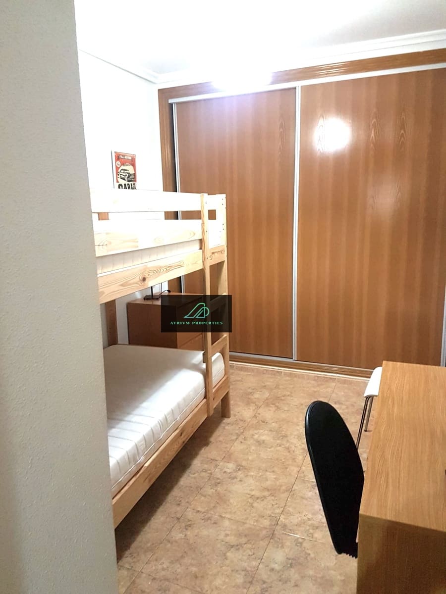 2 bedroom Flat for rent in Guardamar del Segura - € 750 (Ref: 8814843)