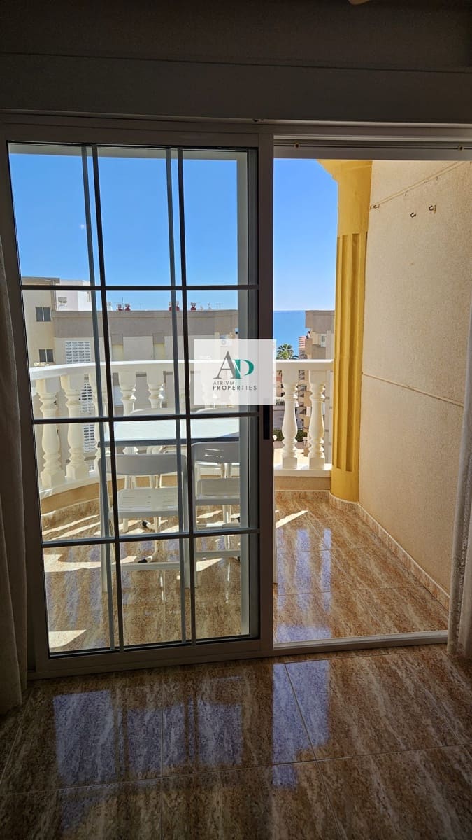 2 soveværelse Lejlighed til leje i Guardamar del Segura - € 800 (Ref: 8930684)