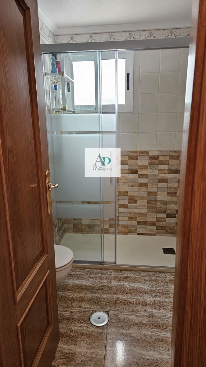 2 soveværelse Lejlighed til leje i Guardamar del Segura - € 800 (Ref: 8930684)