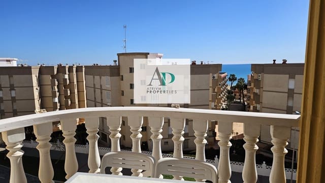 2 soveværelse Lejlighed til leje i Guardamar del Segura - € 800 (Ref: 8930684)