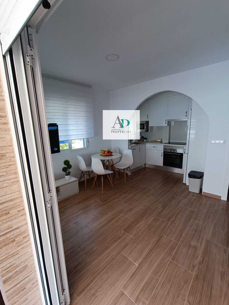 Appartement de 3 chambres à louer à Santa Pola - 900 € (Ref: 8931162)