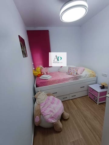 Appartement de 3 chambres à louer à Santa Pola - 900 € (Ref: 8931162)