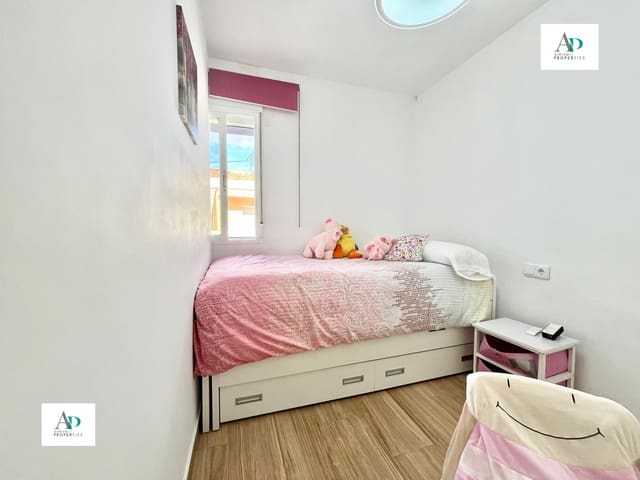 3 Zimmer Apartment zu vermieten in Santa Pola - 900 € (Ref: 8931162)