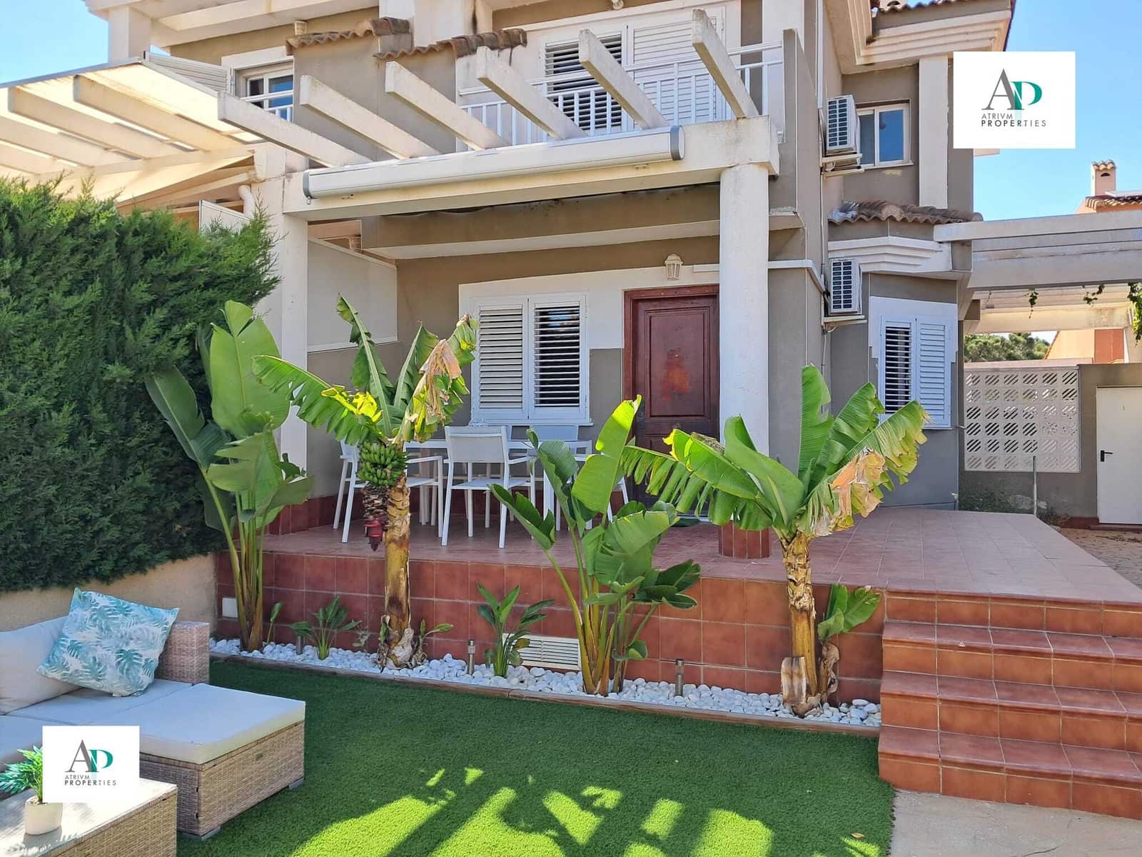 2 soveværelse Villa til leje i Gran Alacant med swimmingpool - € 1.500 (Ref: 9002317)