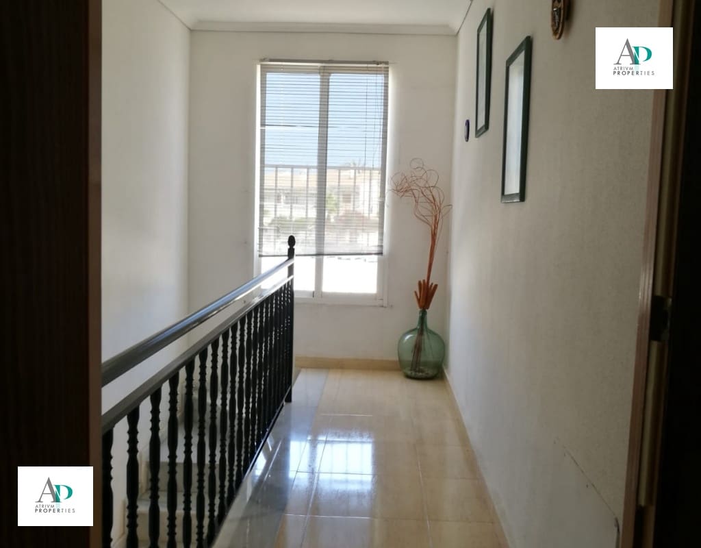 Villa/Maison de 2 chambres à louer à Gran Alacant avec piscine - 600 € (Ref: 9021996)