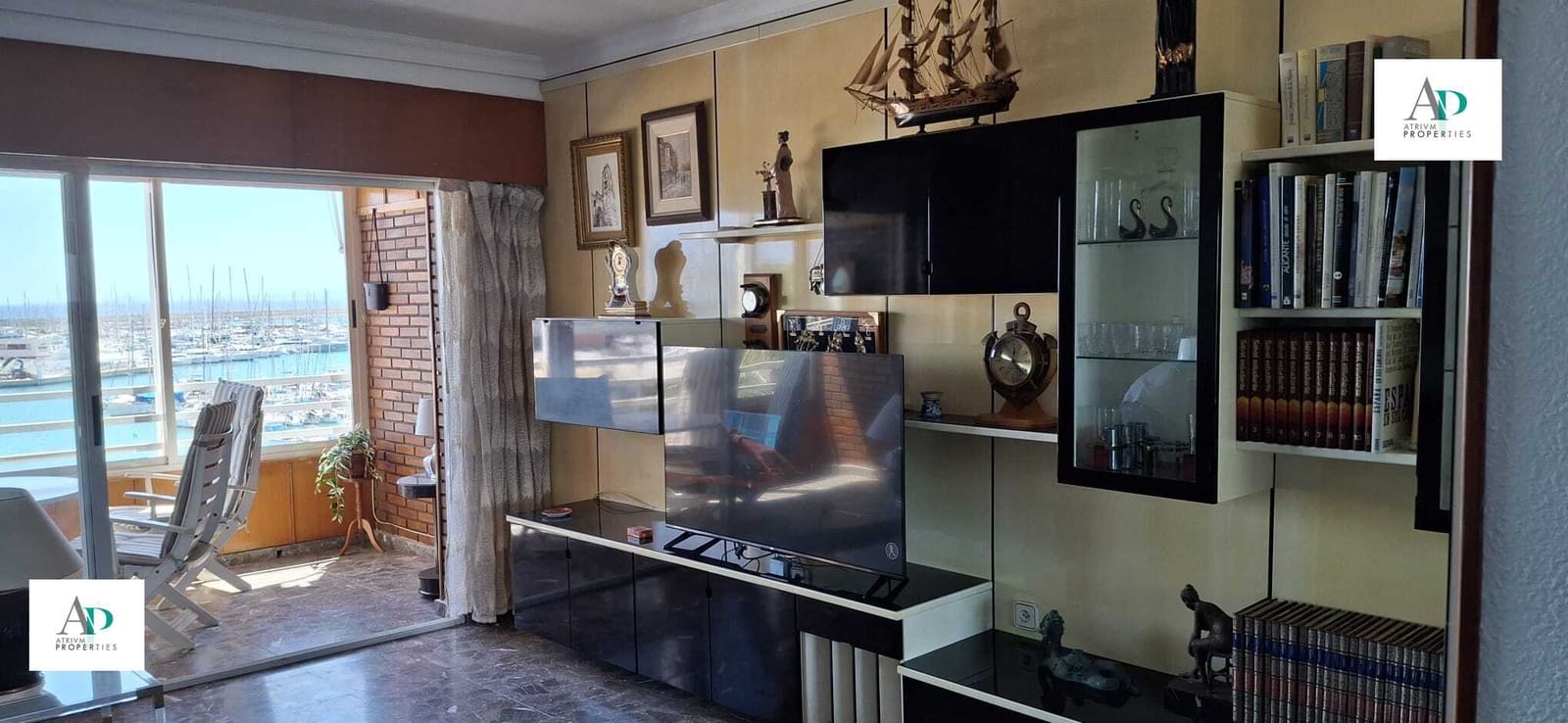 3 bedroom Flat for rent in Torrevieja - € 1,300 (Ref: 9022575)