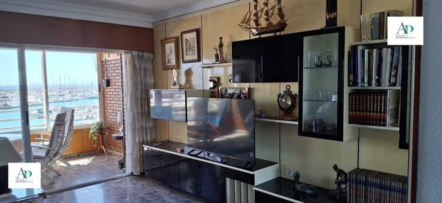 3 makuuhuone Asunto vuokrattavana paikassa Torrevieja - 1 300 € (Ref: 9022575)