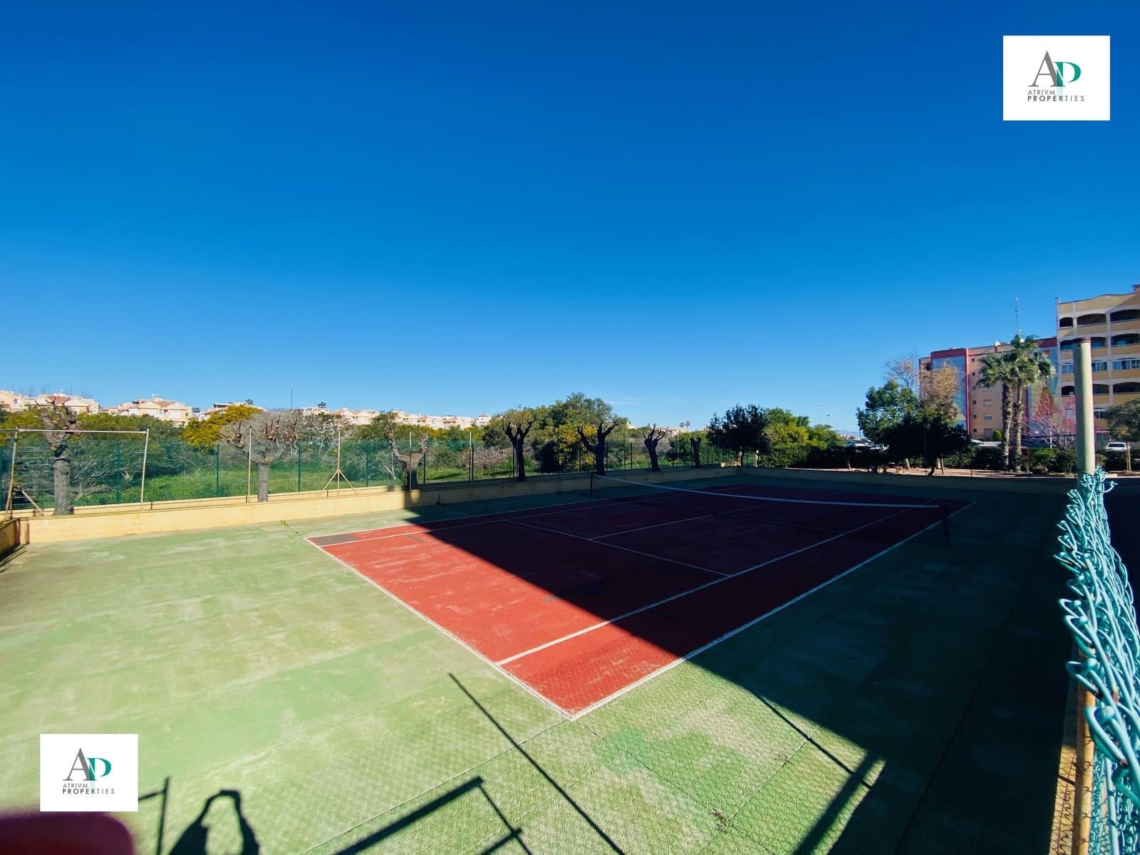 2 Zimmer Wohnung zu vermieten in Torrevieja mit Pool - 750 € (Ref: 9049766)