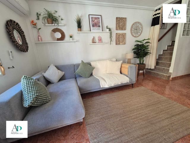 3 soverom Villa til leie i Lomas de Cabo Roig - Los Dolses, Orihuela med svømmebasseng - € 1 300 (Ref: 9049767)