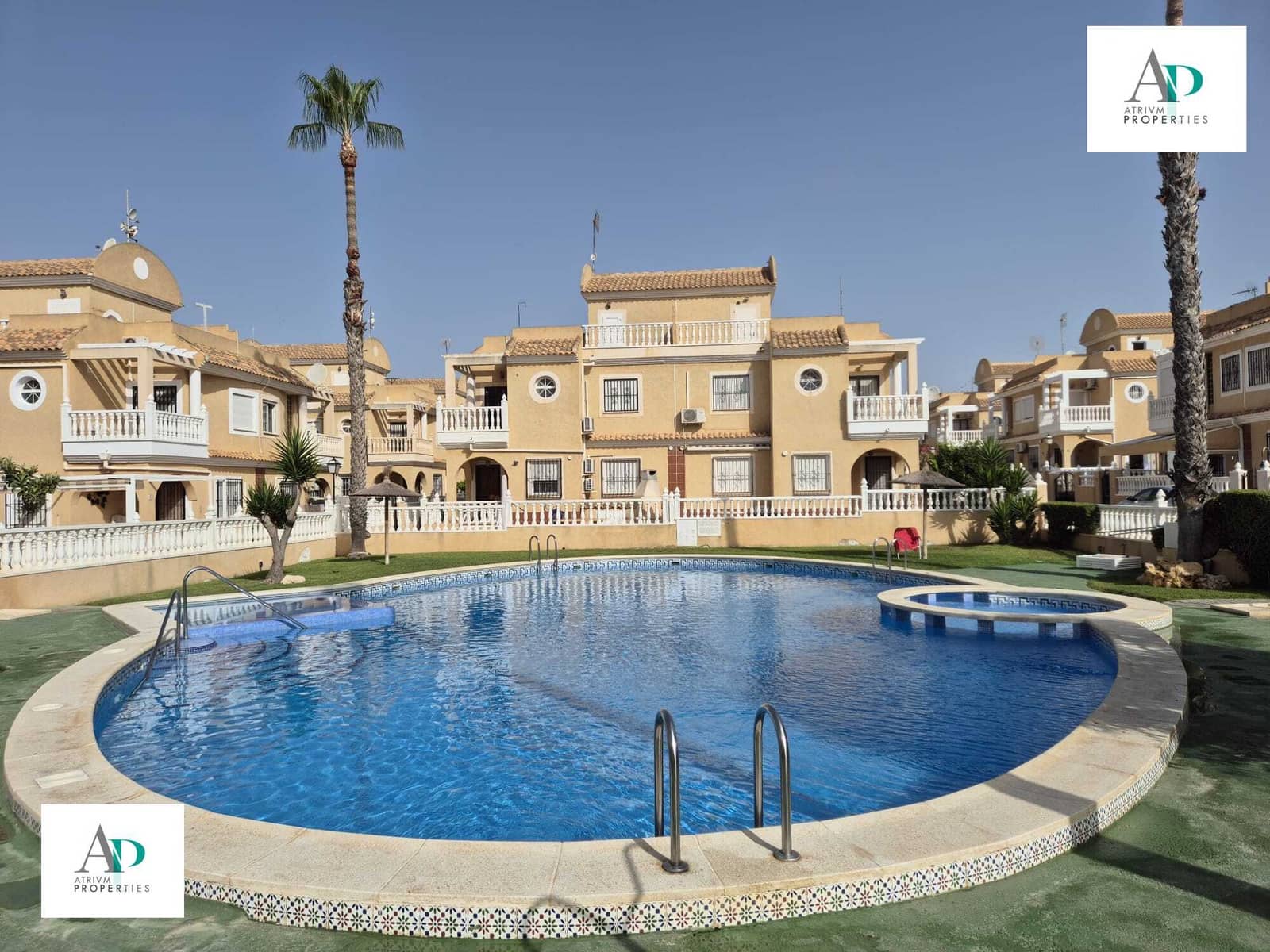 3 soverom Villa til leie i Orihuela Costa med svømmebasseng - € 1 300 (Ref: 9049767)
