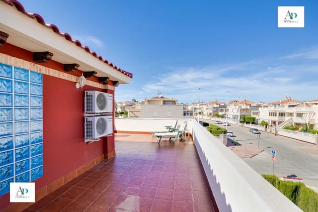 Piso de 3 habitaciones en La Zenia, Orihuela en alquiler con piscina - 1.150 € (Ref: 9110813)