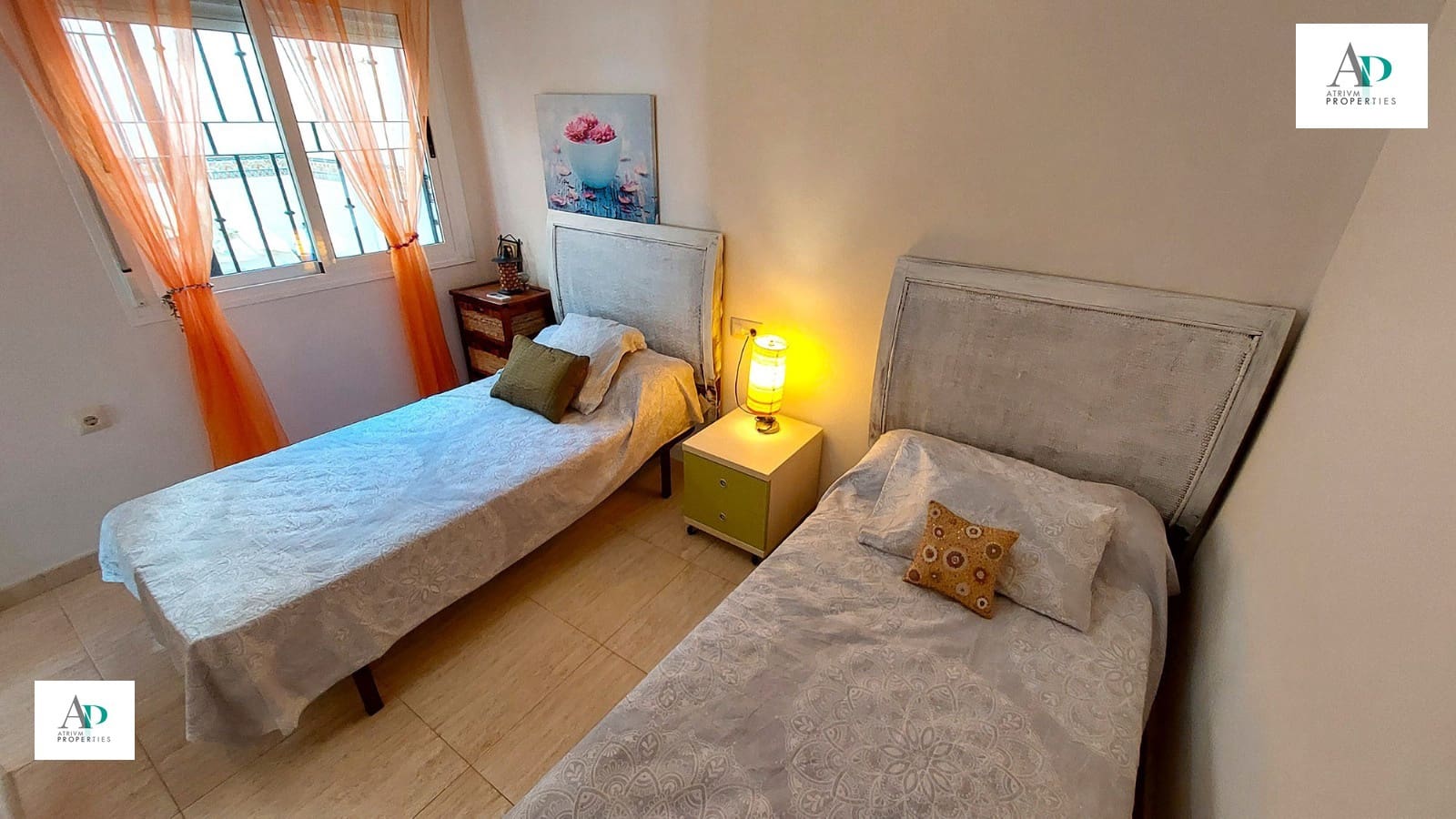 3 soveværelse Villa til leje i Torre de la Horadada med swimmingpool - € 850 (Ref: 9131533)