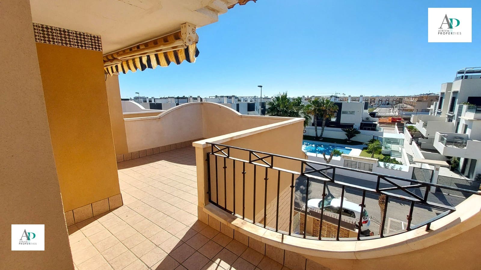 3 soveværelse Villa til leje i Torre de la Horadada med swimmingpool - € 850 (Ref: 9131533)