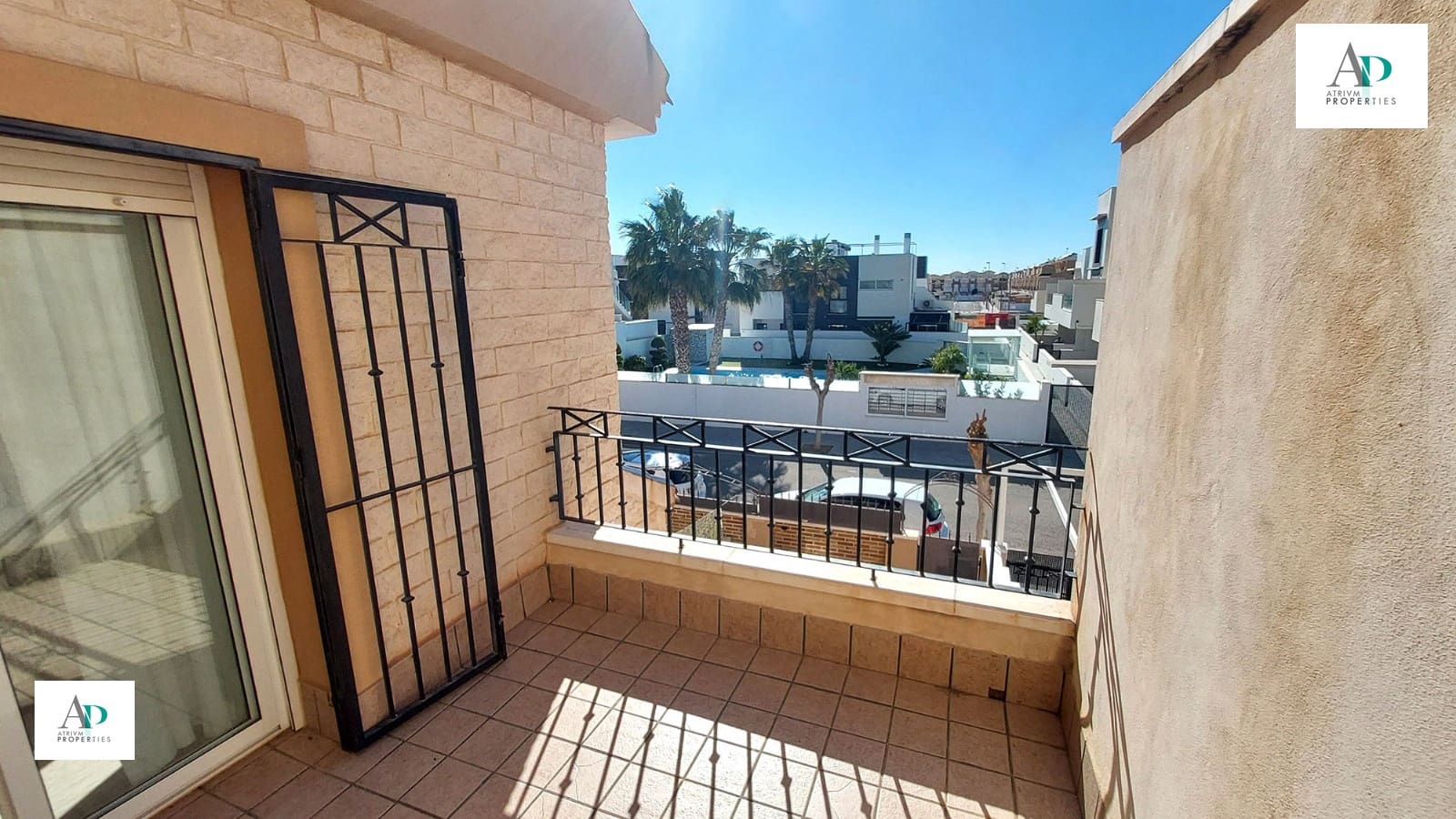 3 soveværelse Villa til leje i Torre de la Horadada med swimmingpool - € 850 (Ref: 9131533)