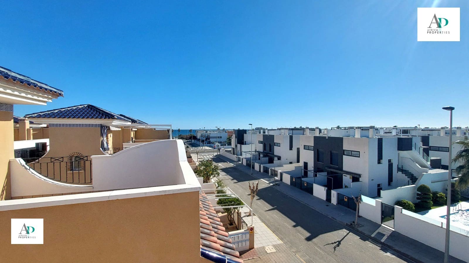 3 makuuhuone Huvila vuokrattavana paikassa Torre de la Horadada mukana uima-altaan - 850 € (Ref: 9131533)