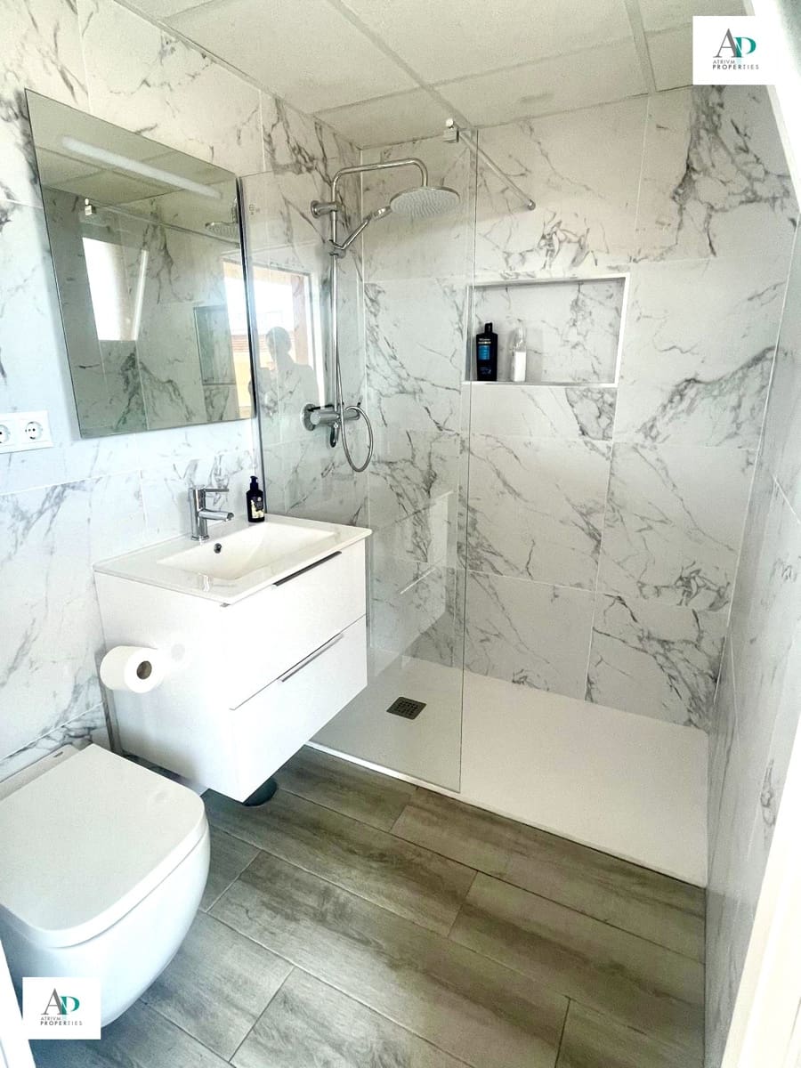 Apartamento de 2 habitaciones en Mil Palmeras en alquiler - 675 € (Ref: 9144053)