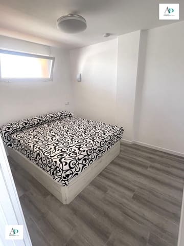 2 soveværelse Lejlighed til leje i Mil Palmeras, Pilar de la Horadada - € 700 (Ref: 9144054)