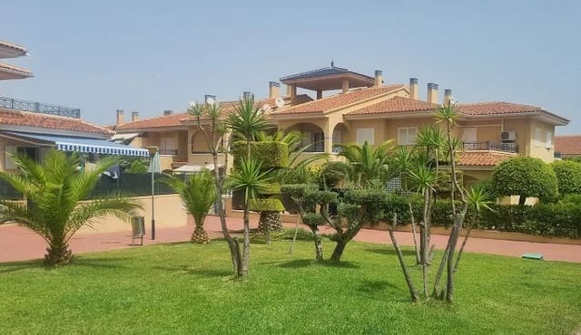 2 makuuhuone Asunto vuokrattavana paikassa Gran Alacant, Santa Pola mukana uima-altaan - 650 € (Ref: 9164228)