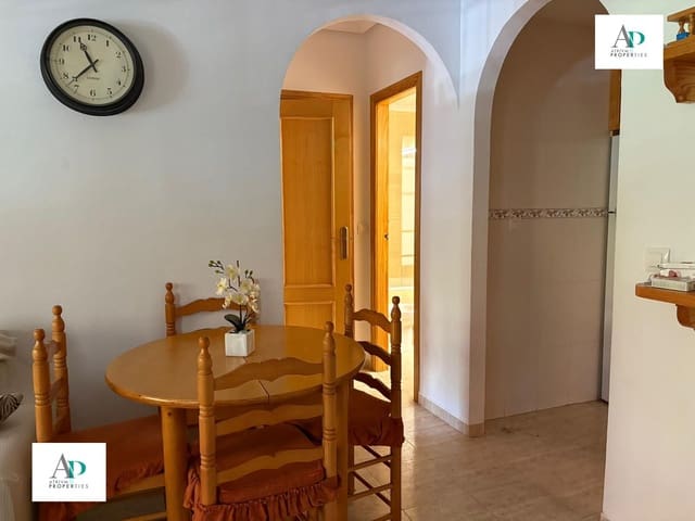 2 makuuhuone Bungalow vuokrattavana paikassa Gran Alacant, Santa Pola mukana uima-altaan - 650 € (Ref: 9164229)