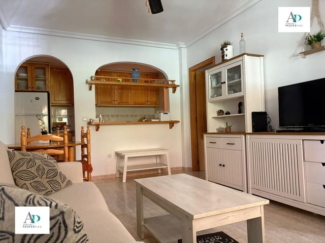 2 makuuhuone Bungalow vuokrattavana paikassa Gran Alacant, Santa Pola mukana uima-altaan - 650 € (Ref: 9164229)